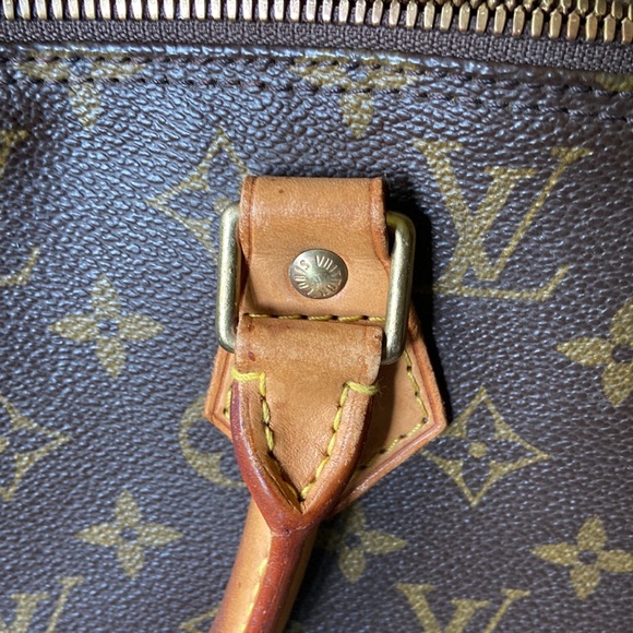 Louis Vuitton alma - Picture 16 of 16